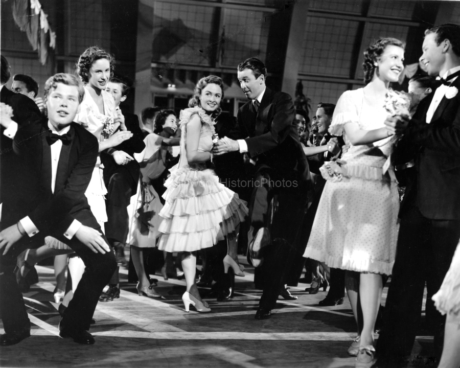 1946 1 Dancing with Donna Reed wm.jpg
